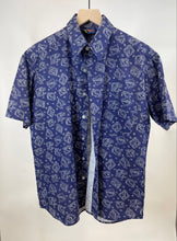 Load image into Gallery viewer, &quot;Roundy Bay&quot; Short Sleeve Patterned Blue Shirt
