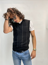 Load image into Gallery viewer, &quot;Dockers&quot; Black Vest with Grid Pattern
